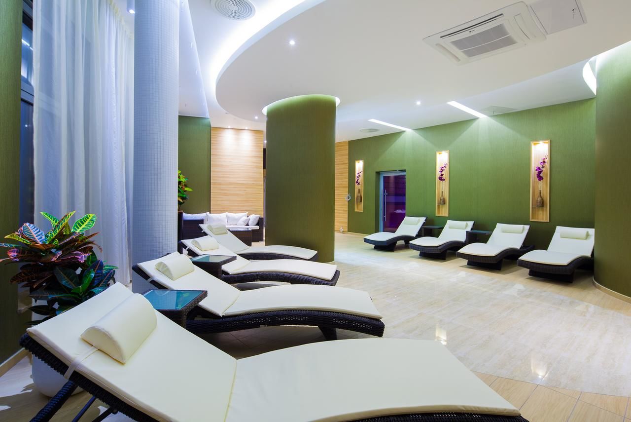 Отель Hotel Wellness Medical Spa Unitral Мельно-41